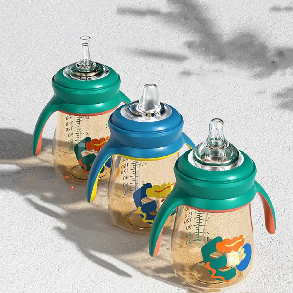 http://thetoddly.com/cdn/shop/files/Minitutu-Straw-Cup-Feeder-3-in-1-Baby-Bottle-for-Infants-Sugrorsmugg-Strohbecher-Stro-mok-TheToddly.p1.webp?v=1687920718