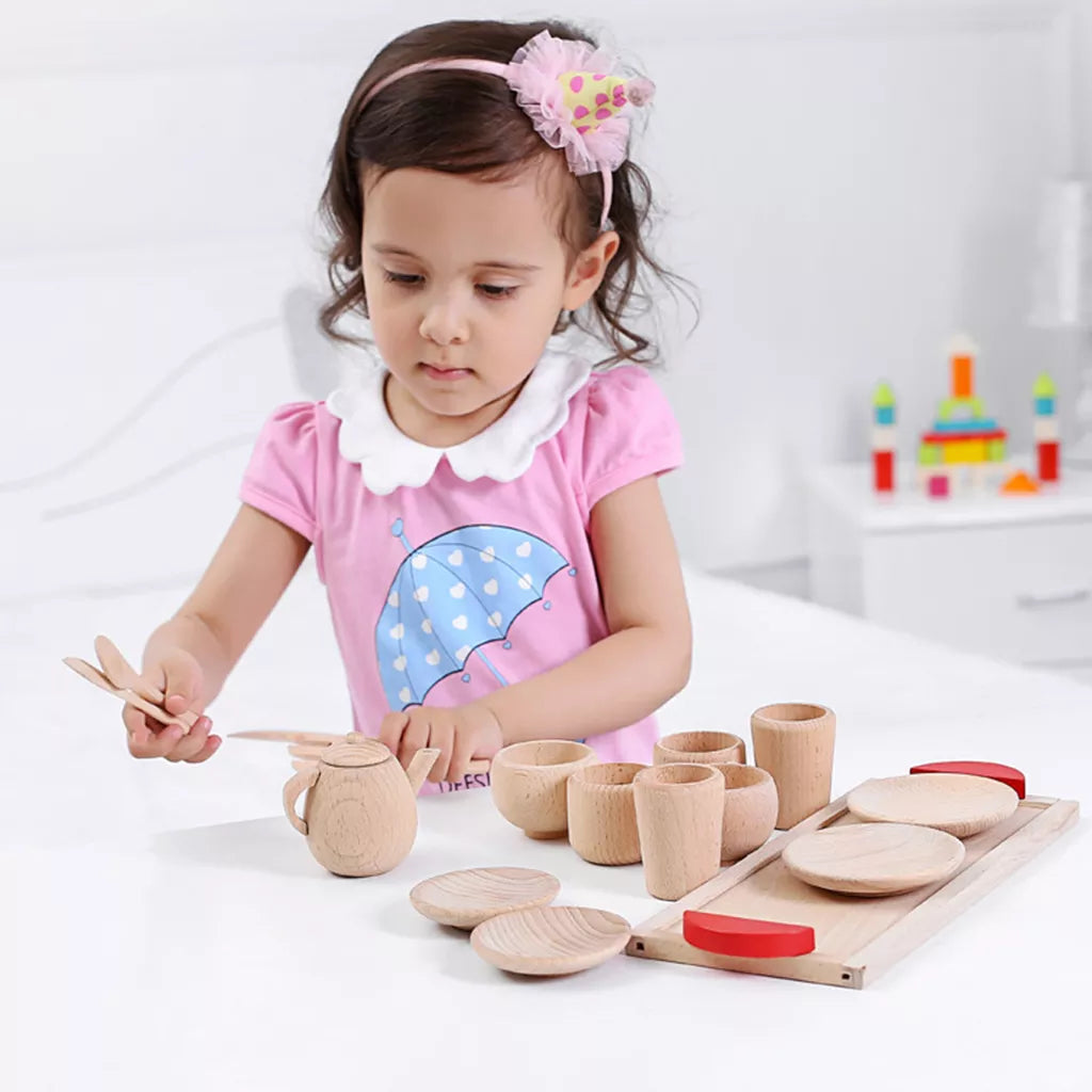 http://thetoddly.com/cdn/shop/products/childplayingwithtoycoffeeteaset.webp?v=1658087359