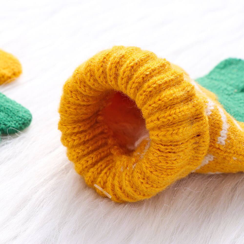 Children Warm and Soft Wool Gloves for 4 to 8 Years Olds