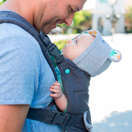 Infantino cuddle up carrier online